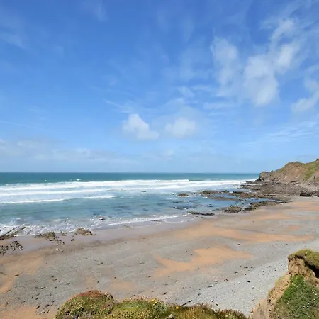 3 Bed In Bude Happy Holiday home